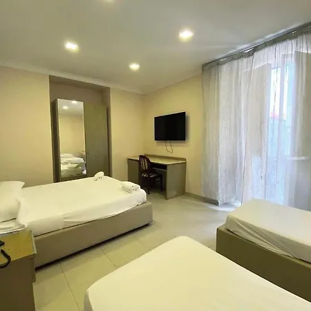 Hotel The Peace Hotell Neapel